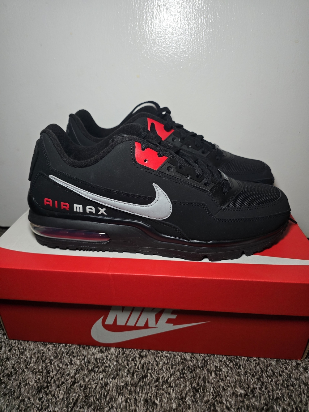 Nike Air Max LTD 3  Black/Red